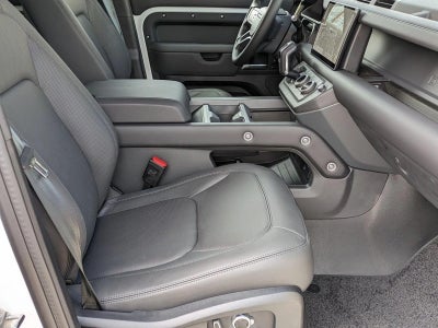 2025 Land Rover Defender 130 P300 S