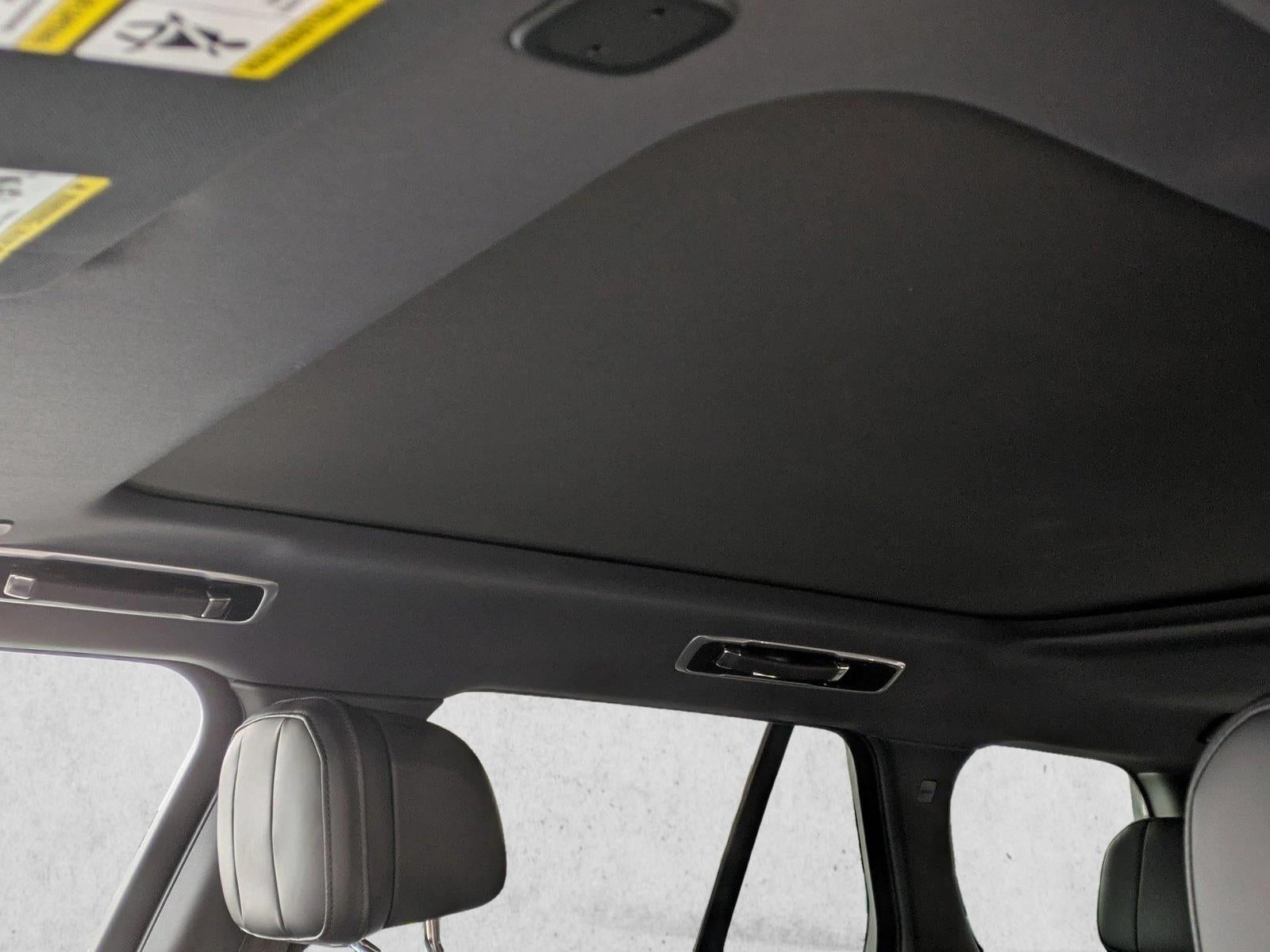 2023 Land Rover Range Rover P530 SE SWB