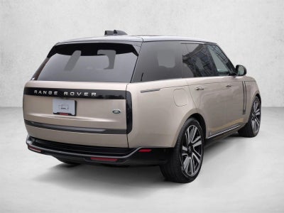 2023 Land Rover Range Rover P530 SE SWB