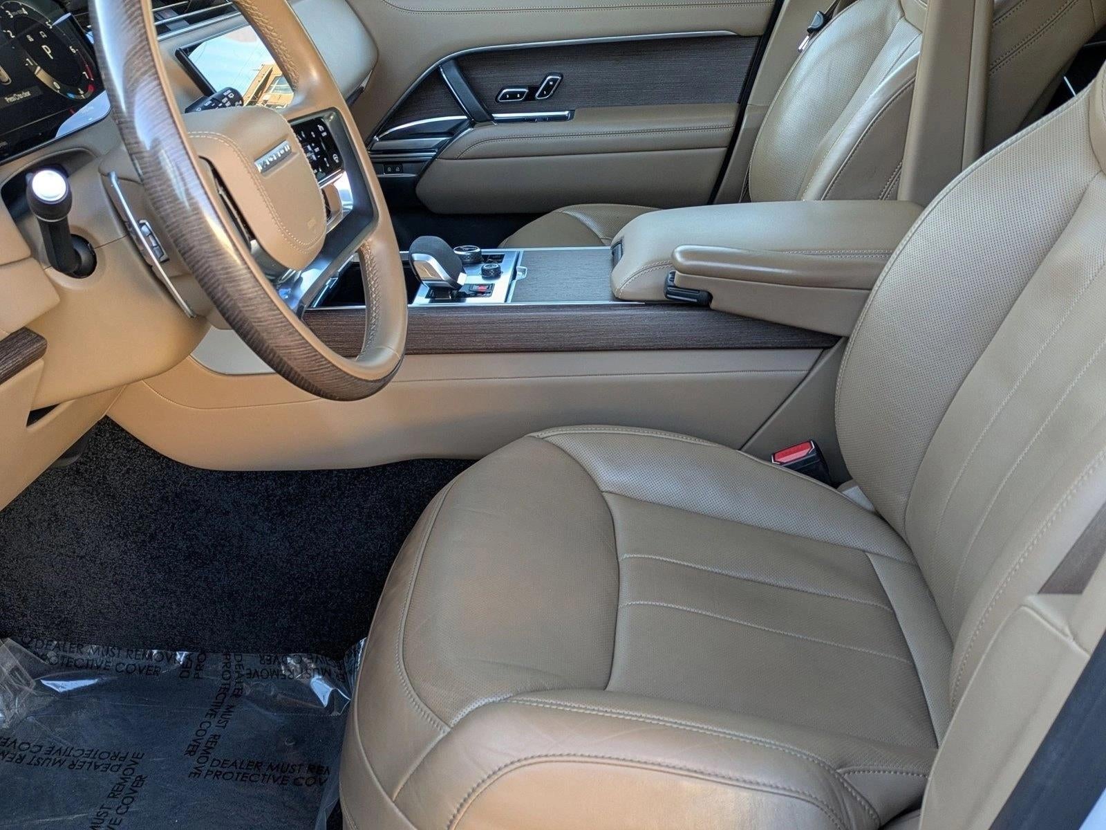 2023 Land Rover Range Rover P530 SE SWB