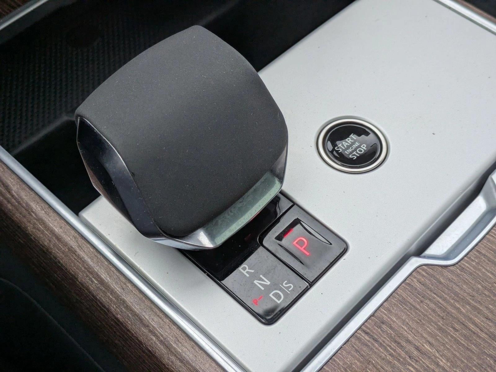2024 Land Rover Range Rover P400 SE SWB