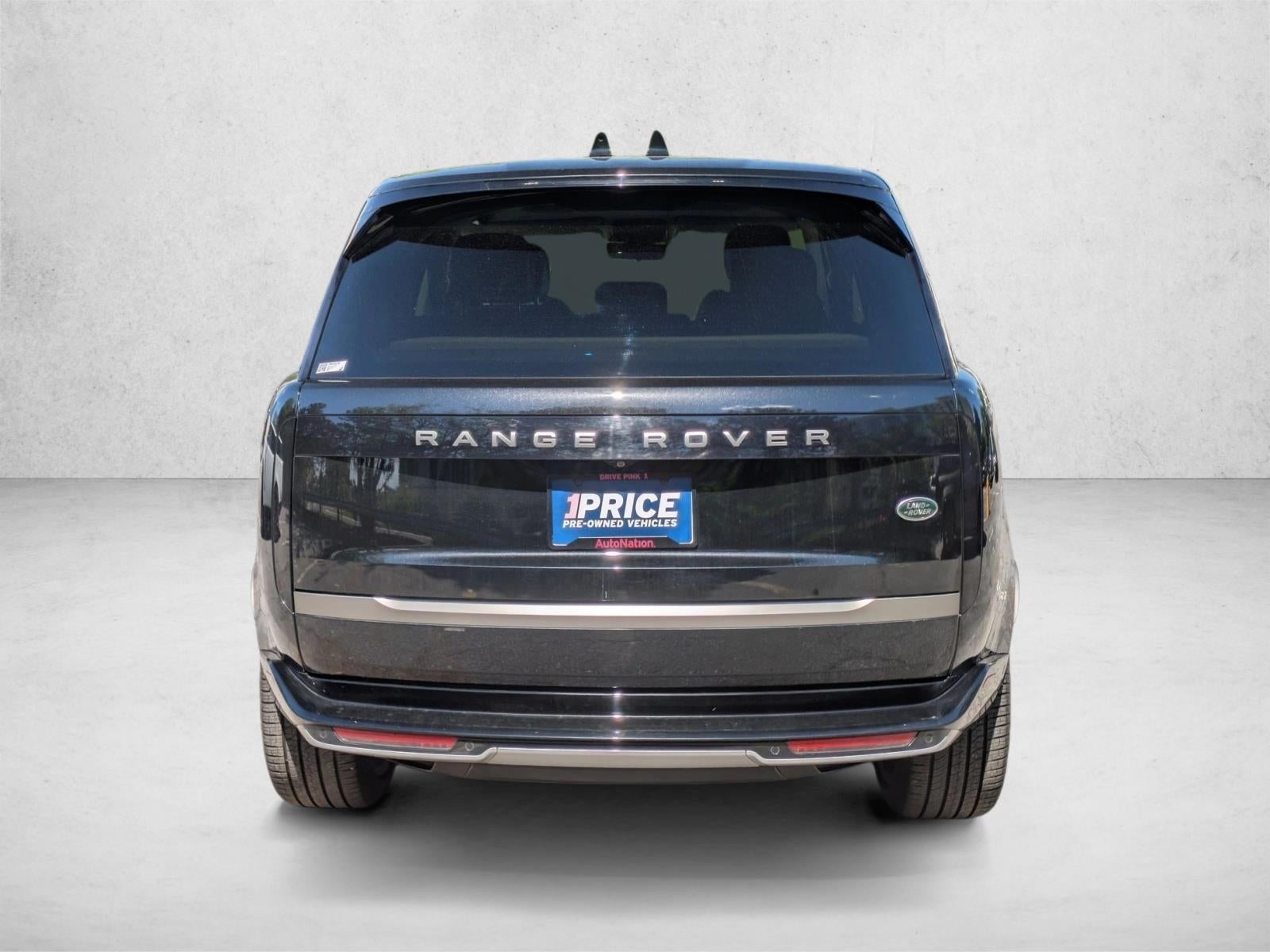 2023 Land Rover Range Rover P400 SE SWB