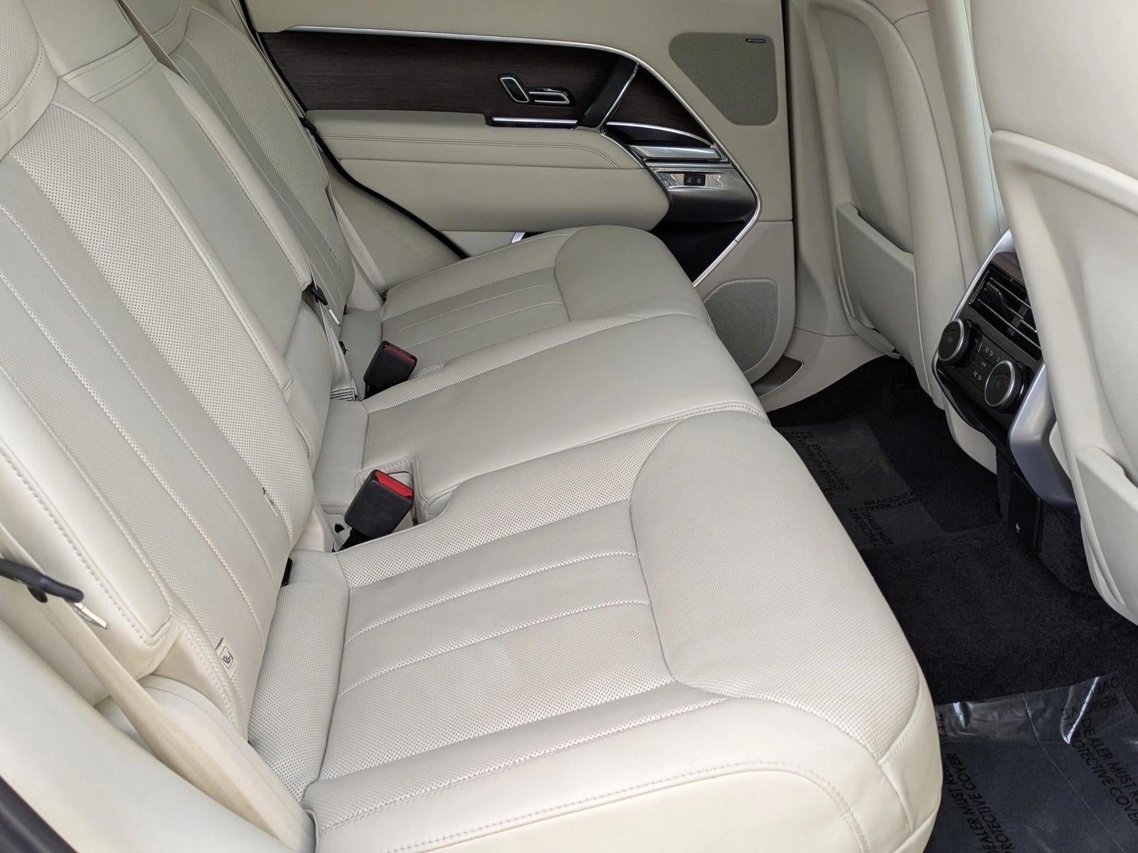 2023 Land Rover Range Rover P400 SE SWB