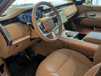 2025 Land Rover Range Rover P615 SV SWB