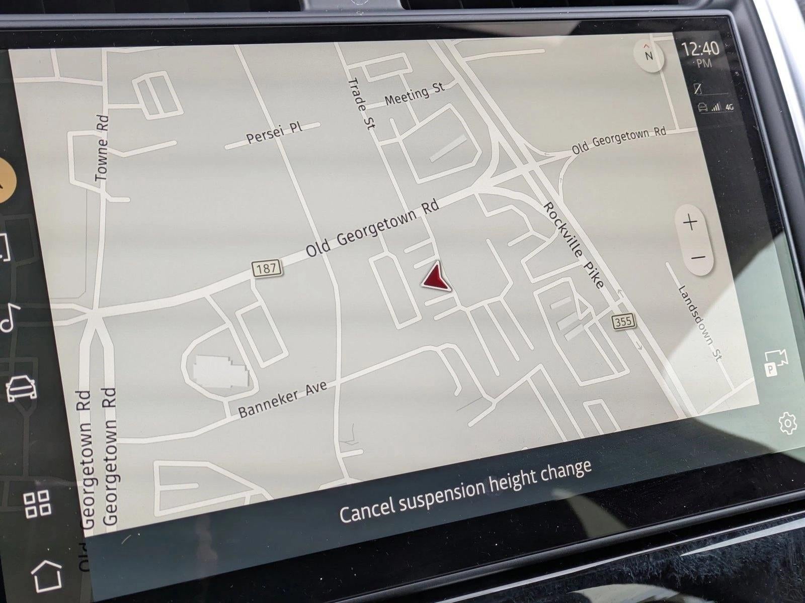 2024 Land Rover Discovery P300 Dynamic SE