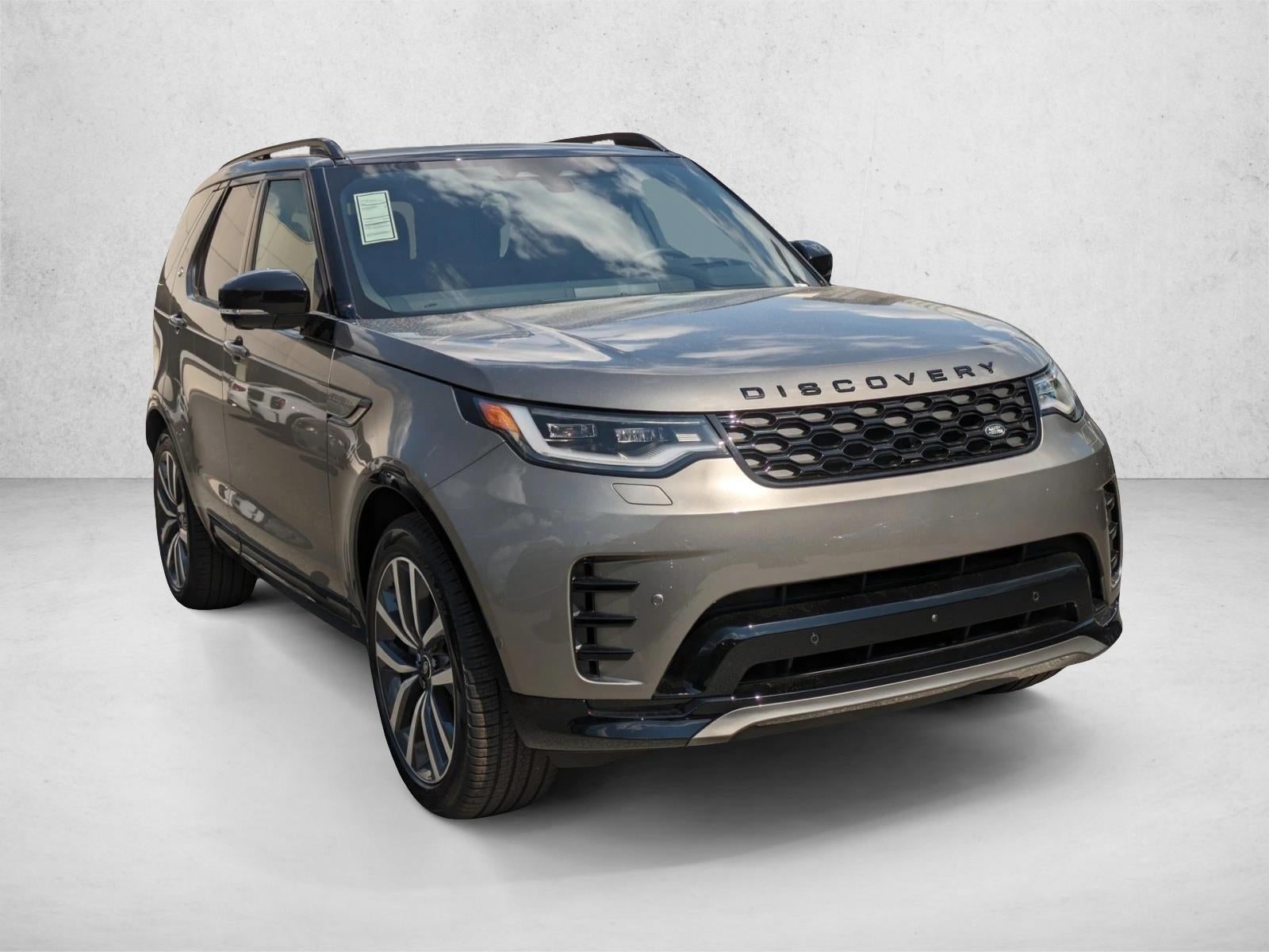 2024 Land Rover Discovery P300 Dynamic SE