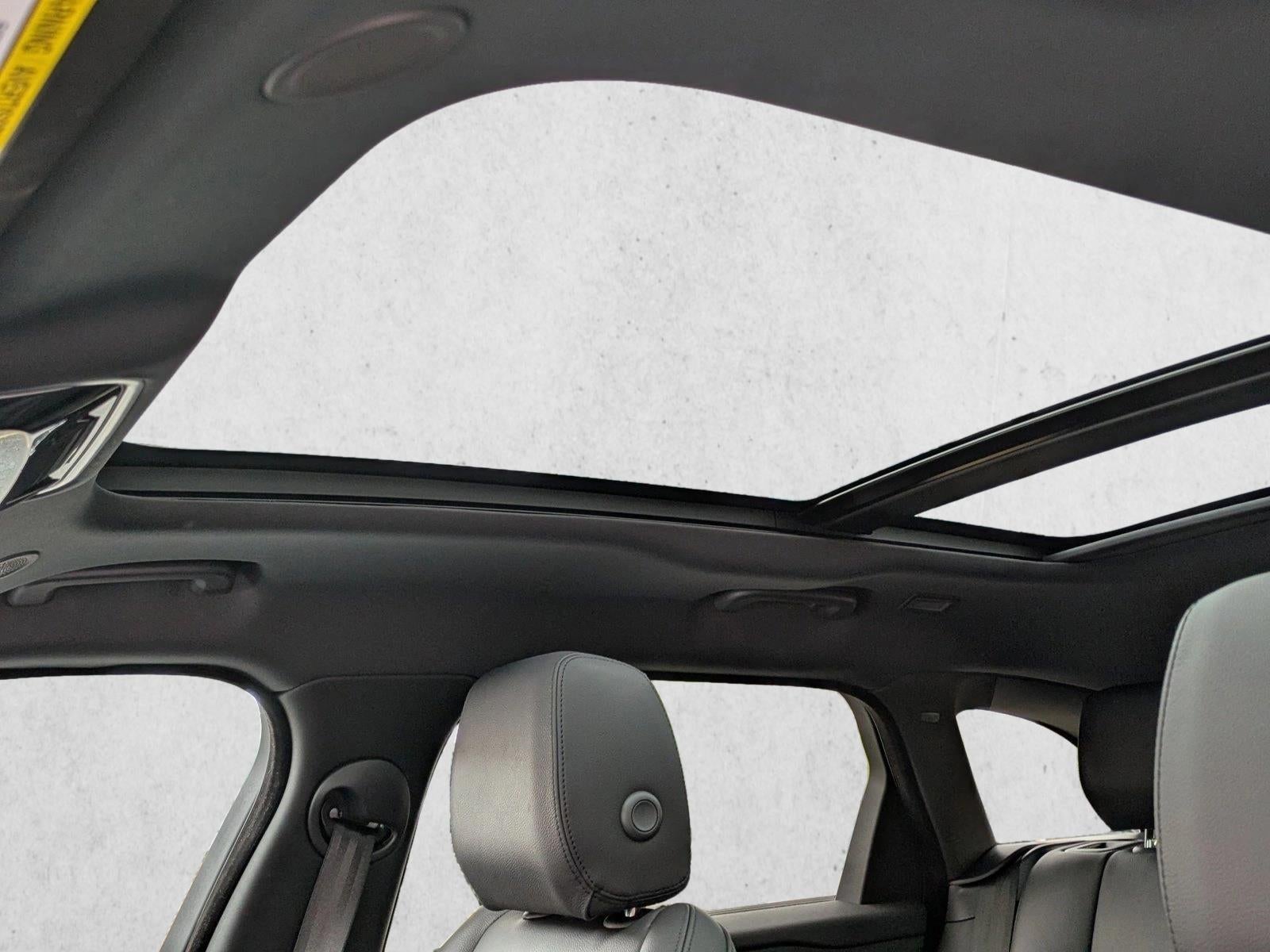 2025 Land Rover Range Rover Velar P250 Dynamic SE