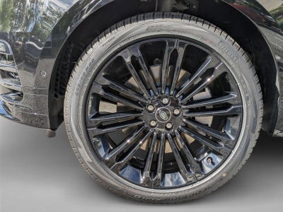 2026 Land Rover Range Rover Velar P250 Dynamic SE *Ltd Avail*