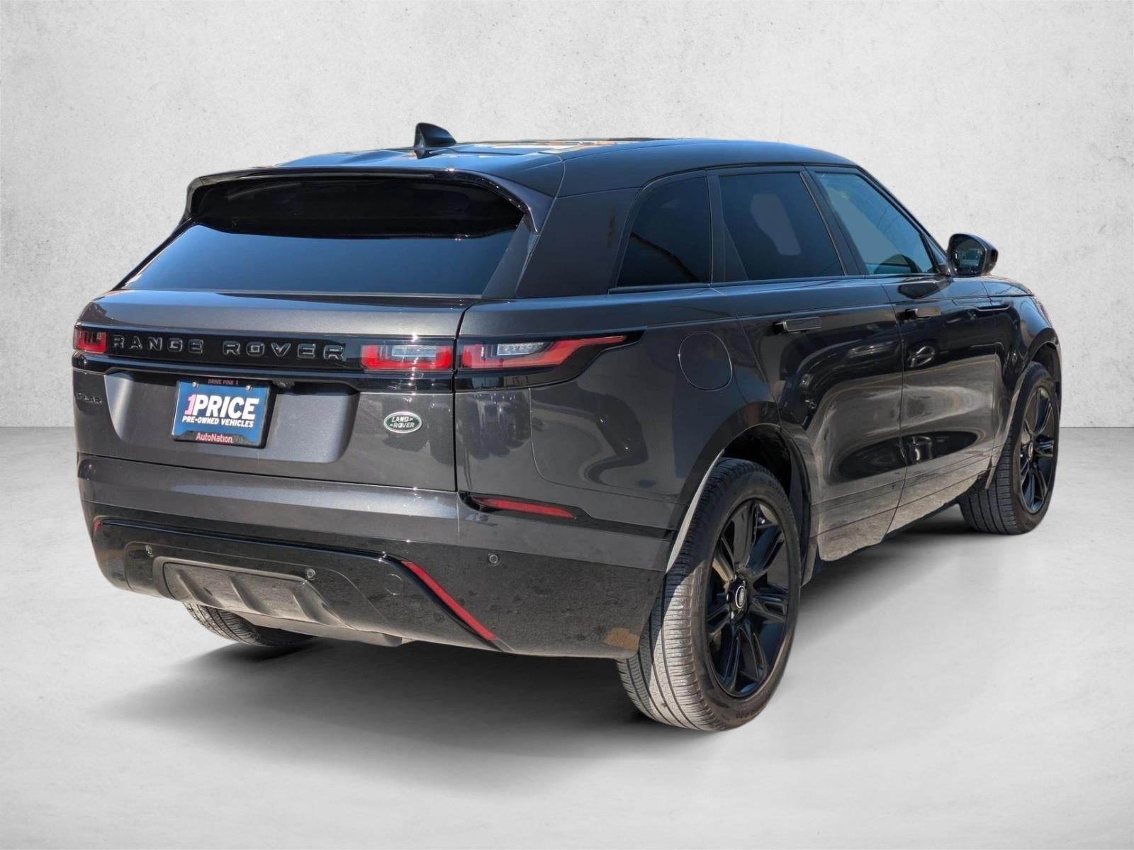 2022 Land Rover Range Rover Velar P250 R-Dynamic S