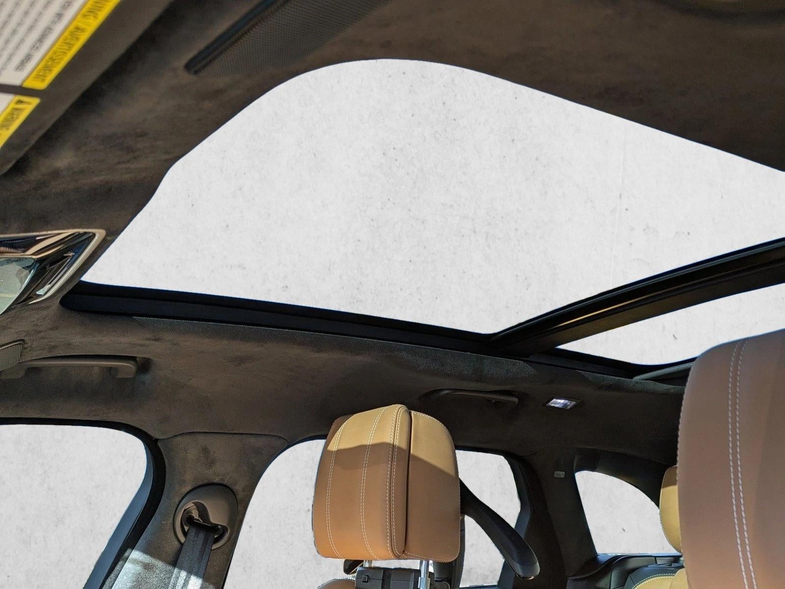 2023 Land Rover Range Rover Velar P400 HST