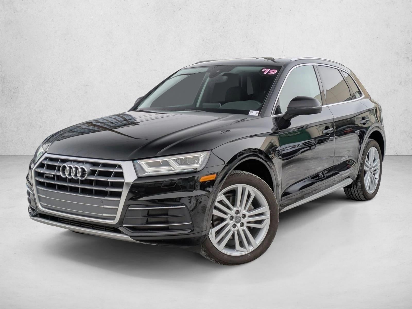2019 Audi Q5 Premium Plus 45 TFSI quattro