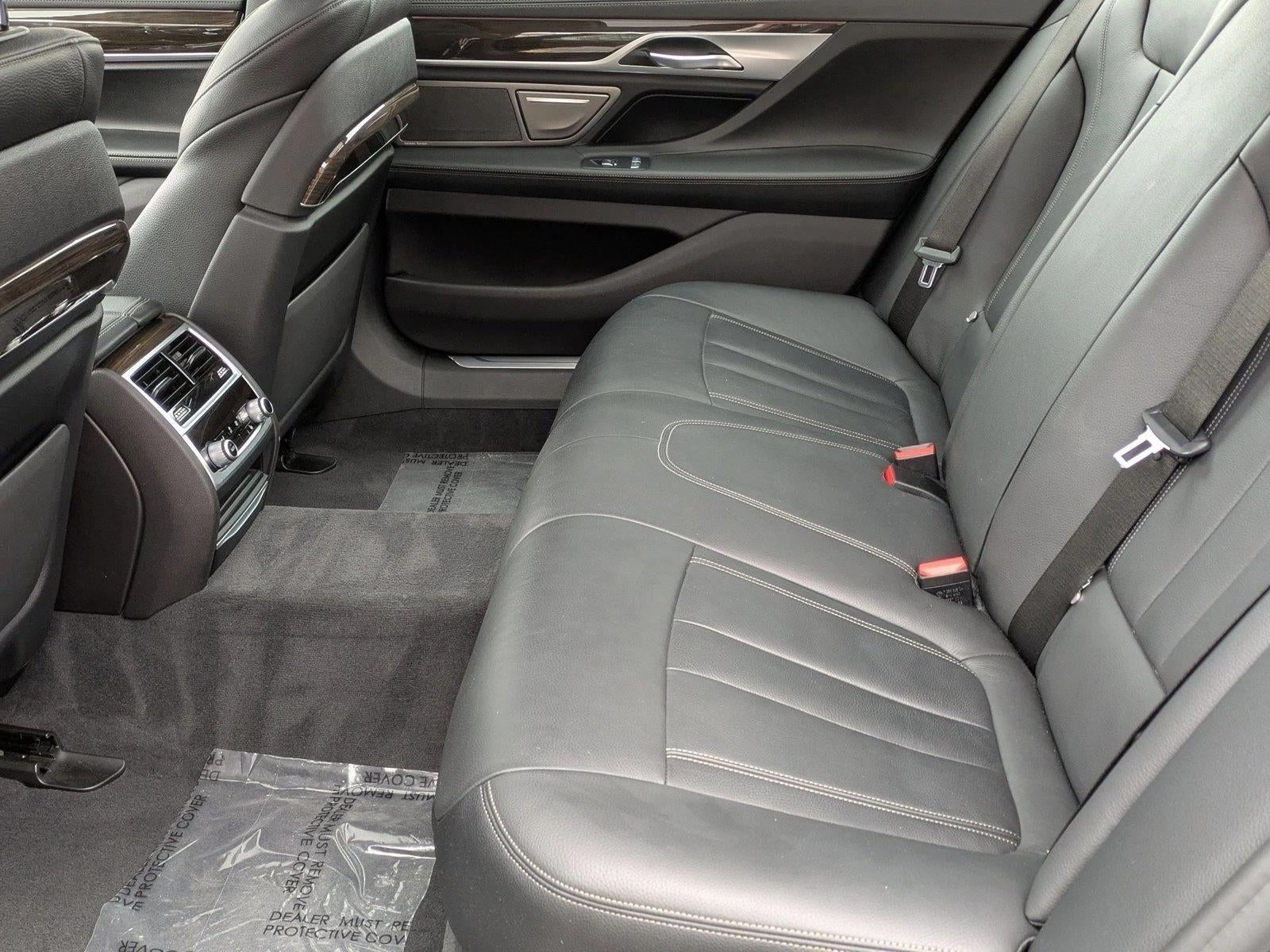 2021 BMW 740i xDrive Sedan