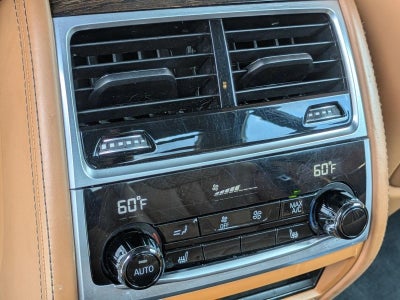 2022 BMW 740i xDrive Sedan