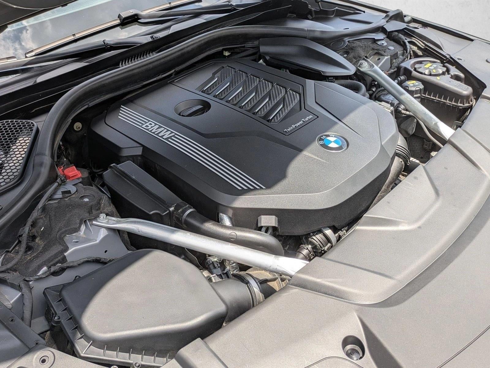 2022 BMW 740i xDrive Sedan