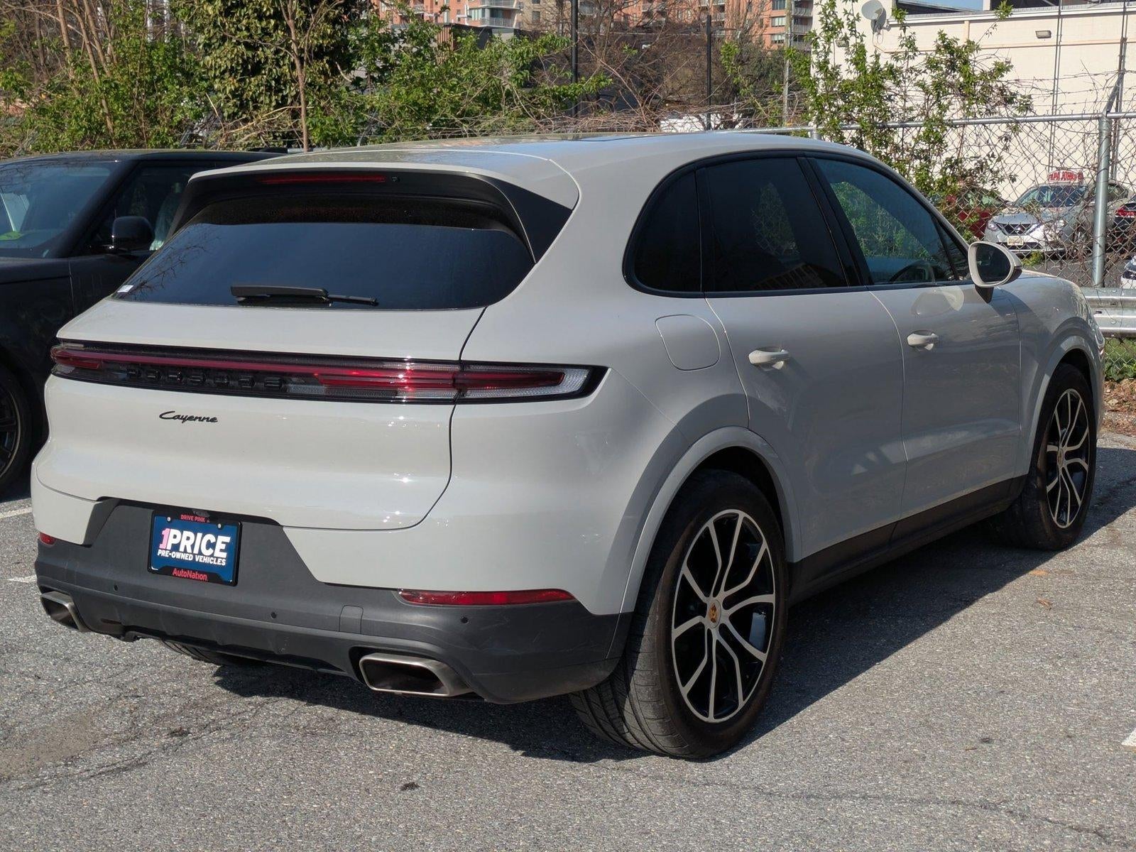 2024 Porsche Cayenne AWD