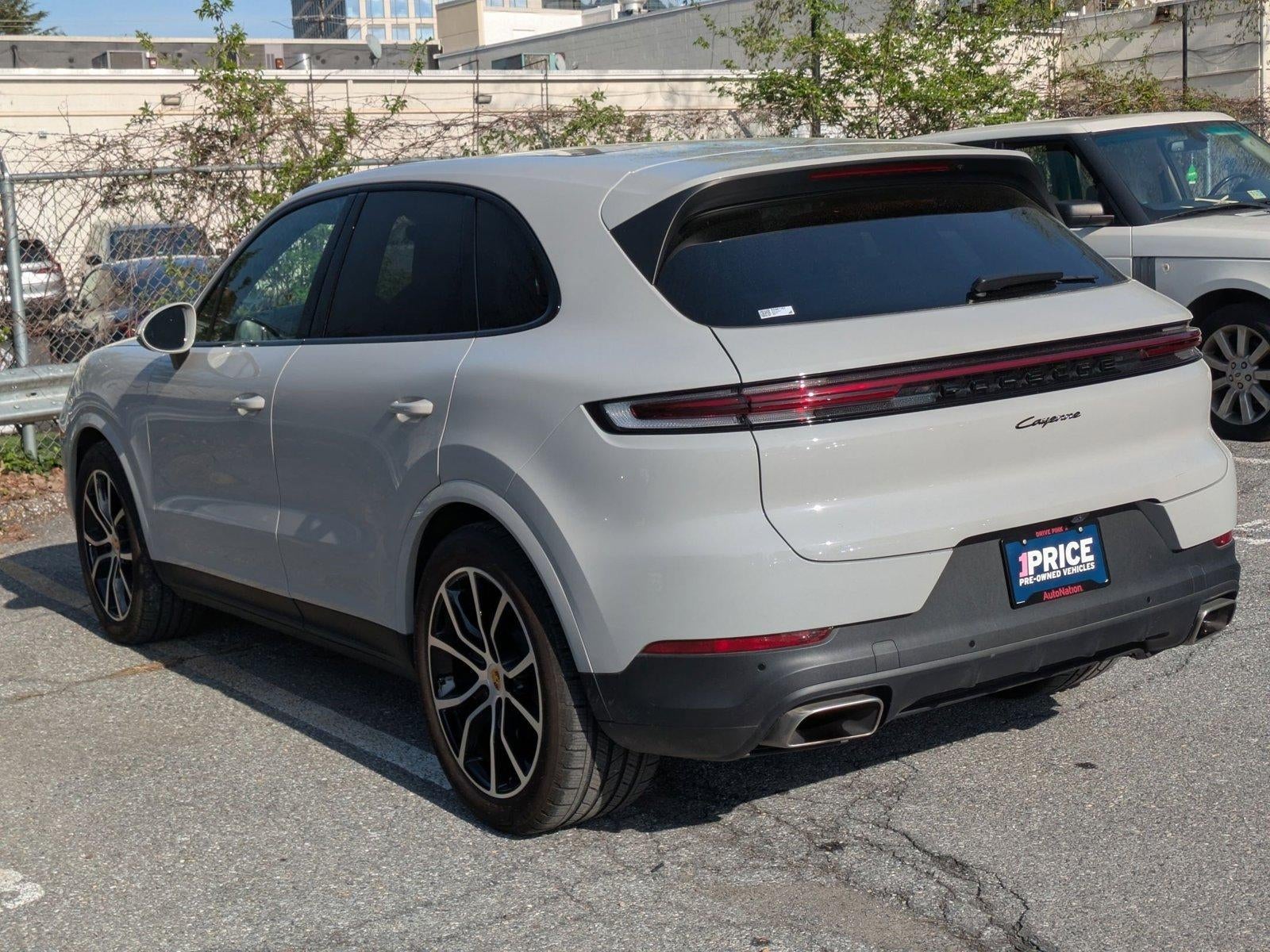 2024 Porsche Cayenne AWD