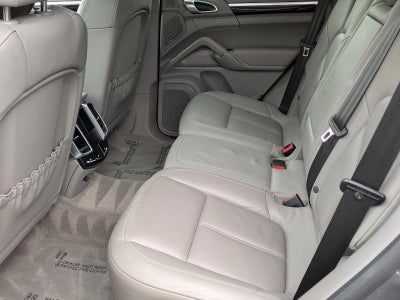 2013 Porsche Cayenne AWD 4dr S