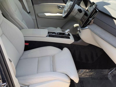 2026 Volvo XC90 B6 AWD Ultra Dark Theme 7-Seater