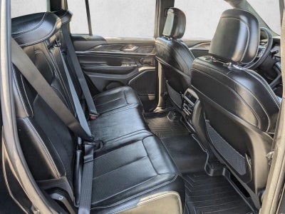 2023 Jeep Grand Cherokee Overland 4x4