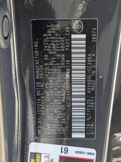 2025 Toyota Camry LE (SE)