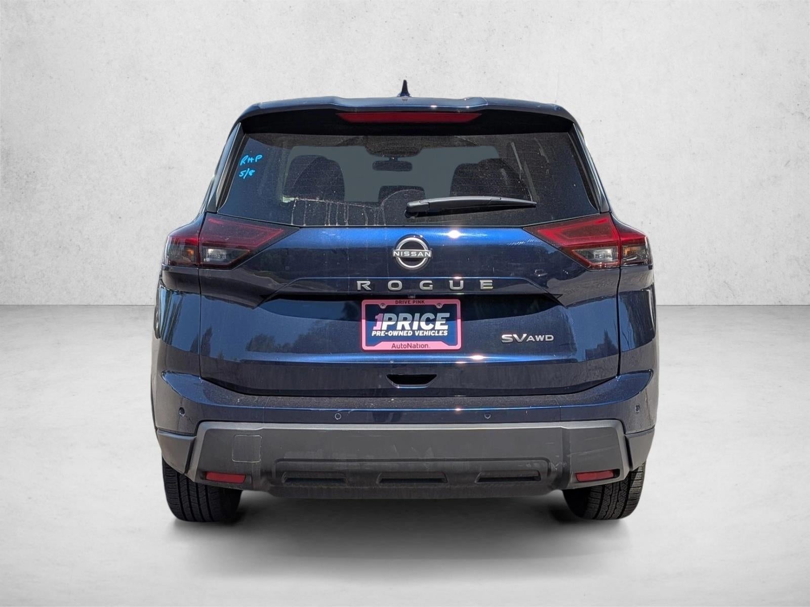 2025 Nissan Rogue AWD SV