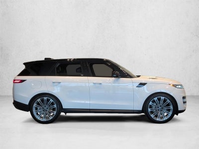2025 Land Rover Range Rover Sport P360 SE