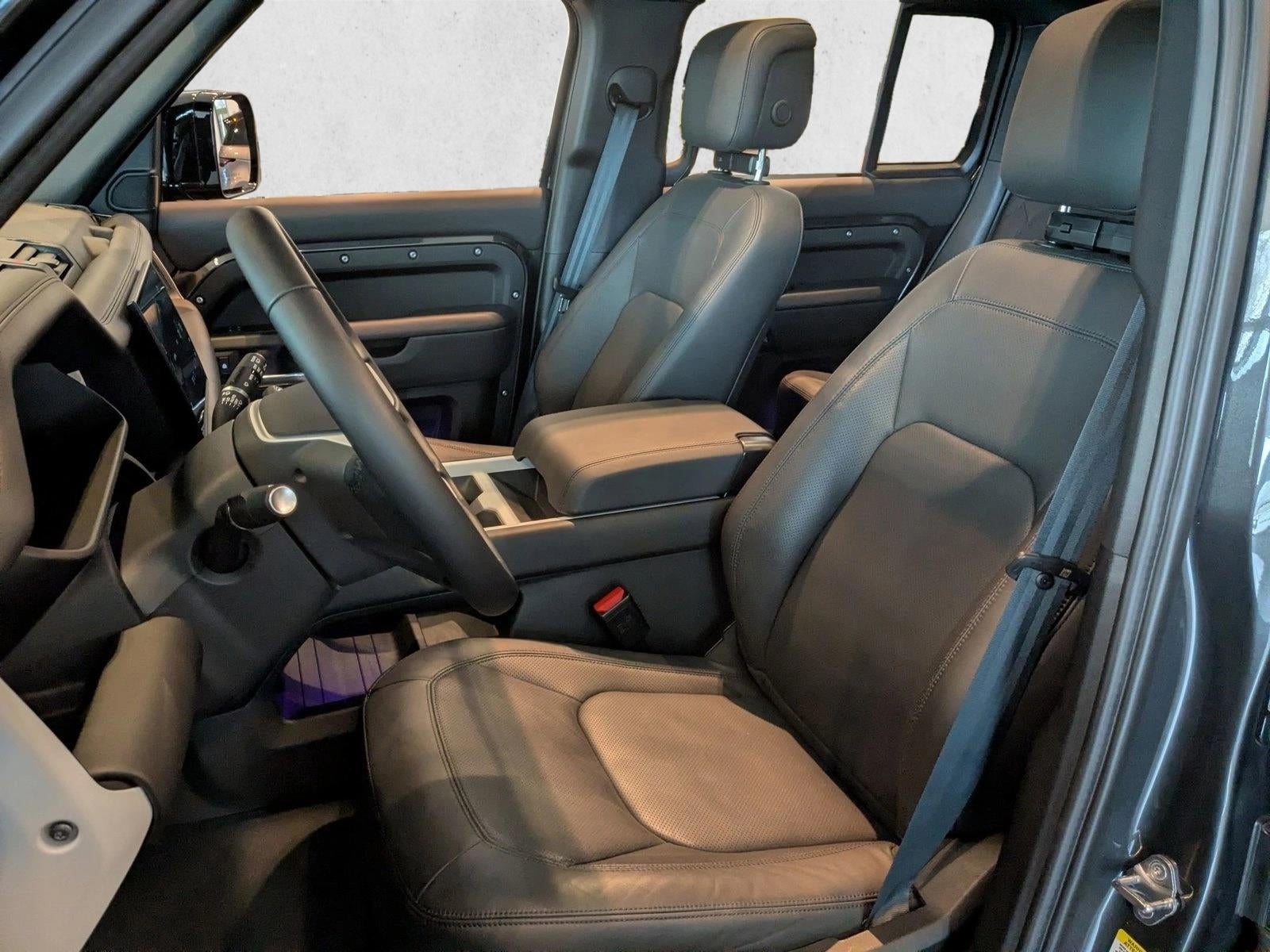 2025 Land Rover Defender 110 P400 X-Dynamic SE