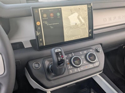 2025 Land Rover Defender 110 P300 S