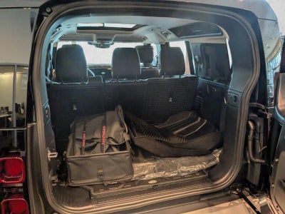 2025 Land Rover Defender 110 P300 S