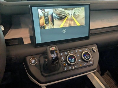 2025 Land Rover Defender 110 P300 S