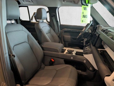 2025 Land Rover Defender 110 P300 S