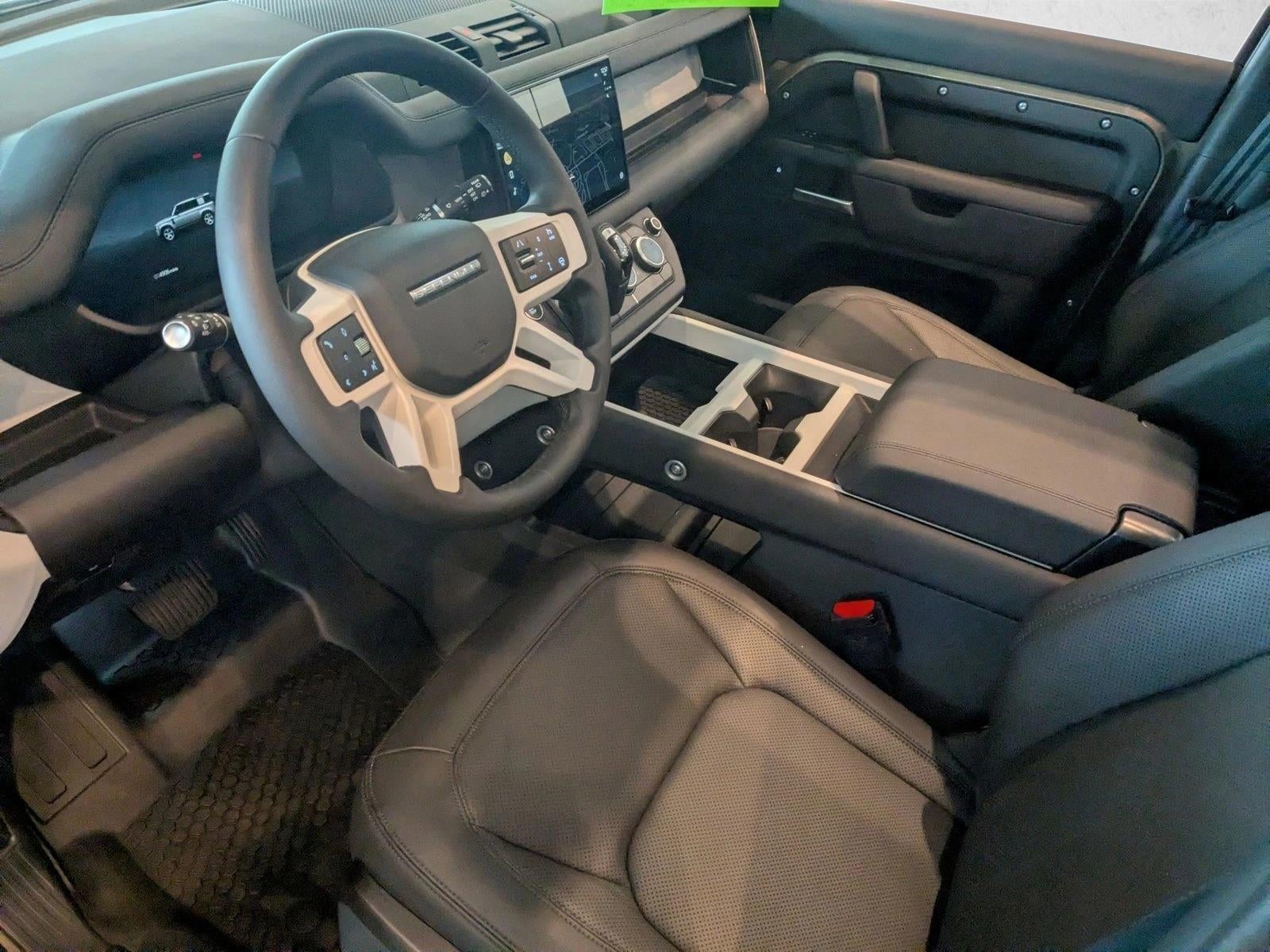2025 Land Rover Defender 110 P300 S