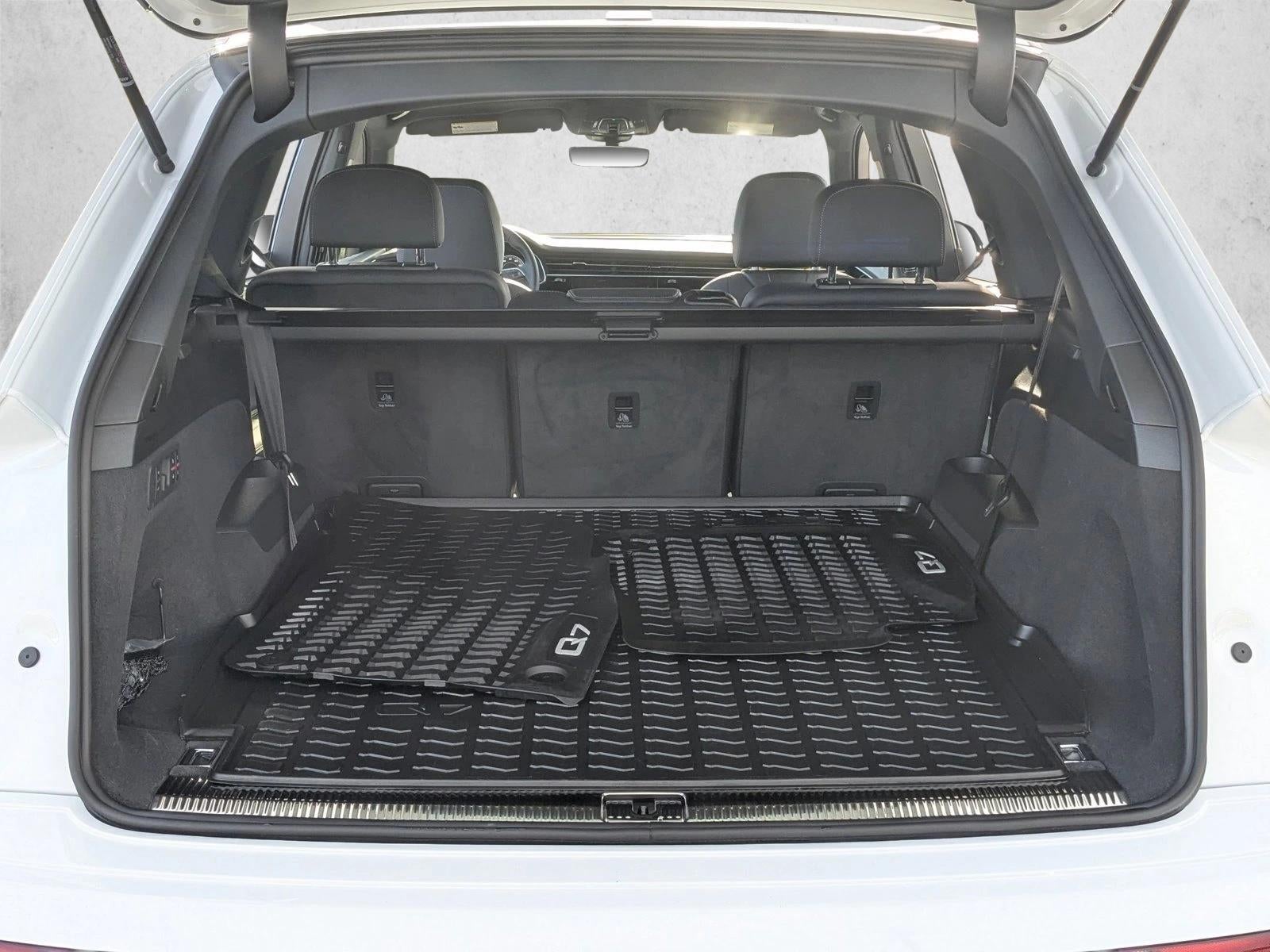 2025 Audi Q7 Premium Plus 55 TFSI quattro