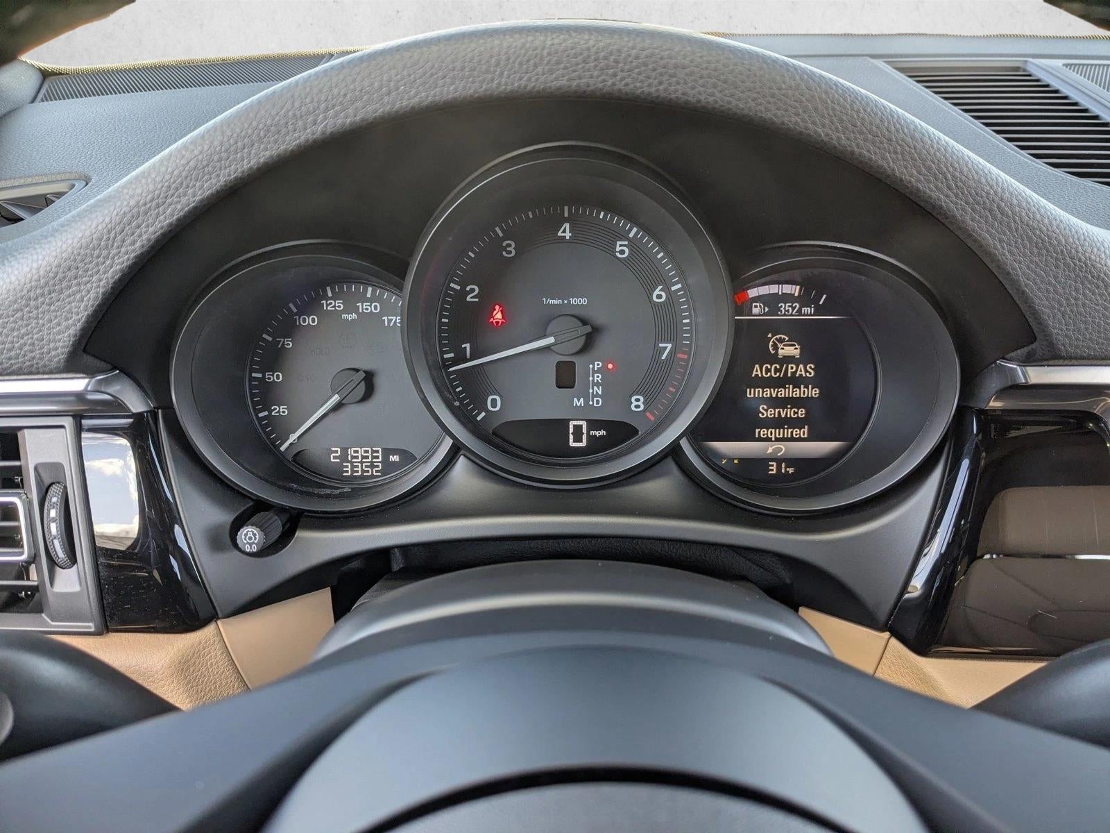 2024 Porsche Macan AWD