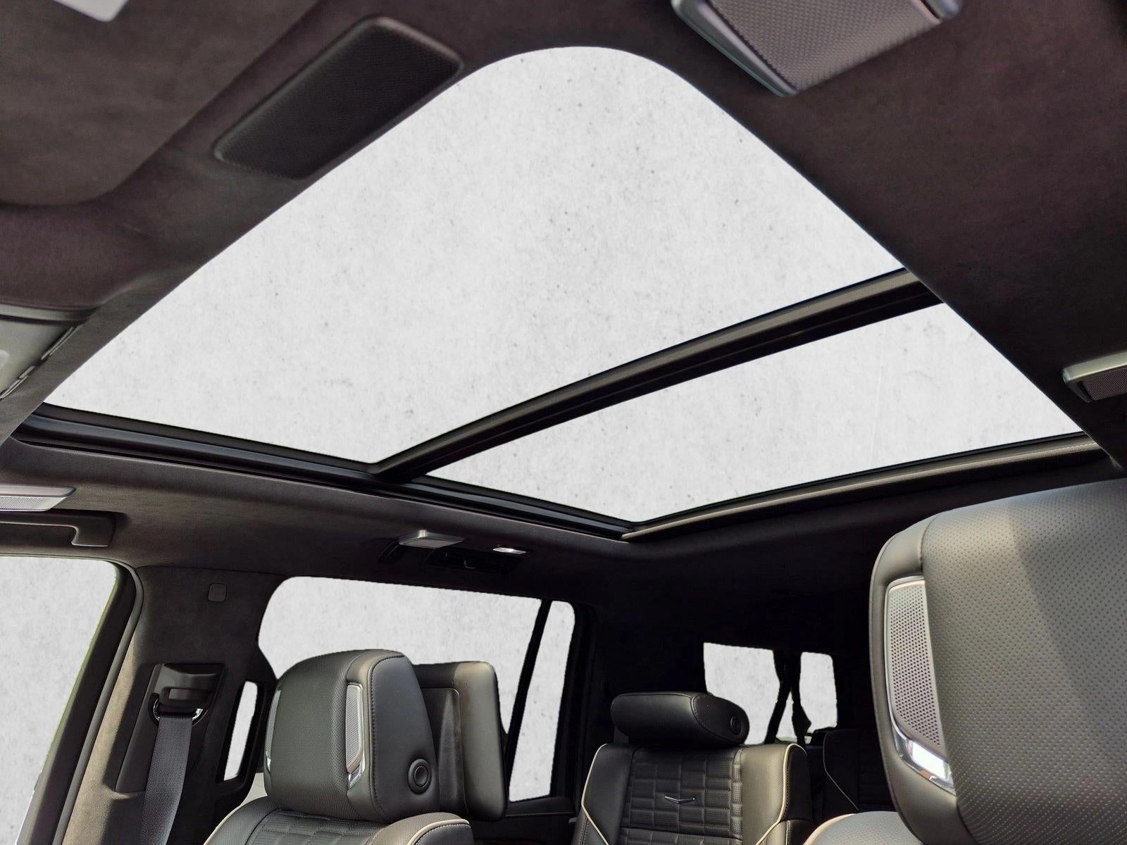 2024 Cadillac Escalade ESV 4WD Premium Luxury Platinum