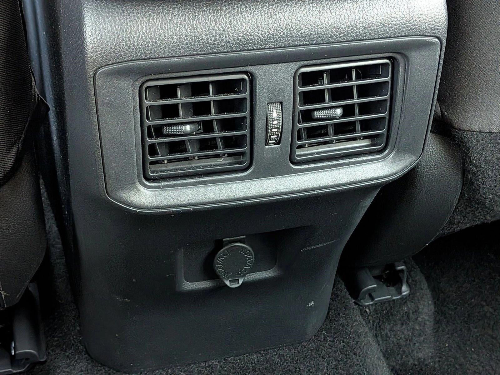 2025 Toyota RAV4 Hybrid LE AWD (Natl)
