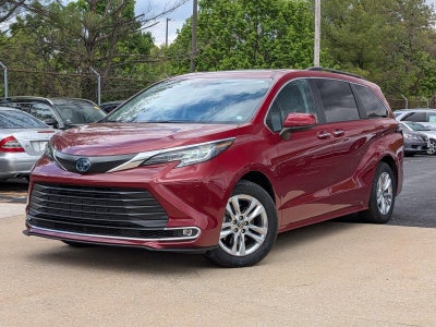 2022 Toyota Sienna XLE AWD 7-Passenger (Natl)