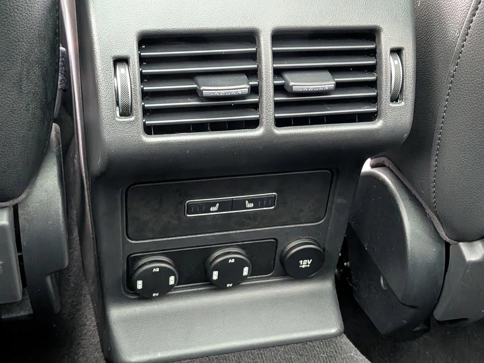 2019 Jaguar F-PACE 30t Prestige AWD