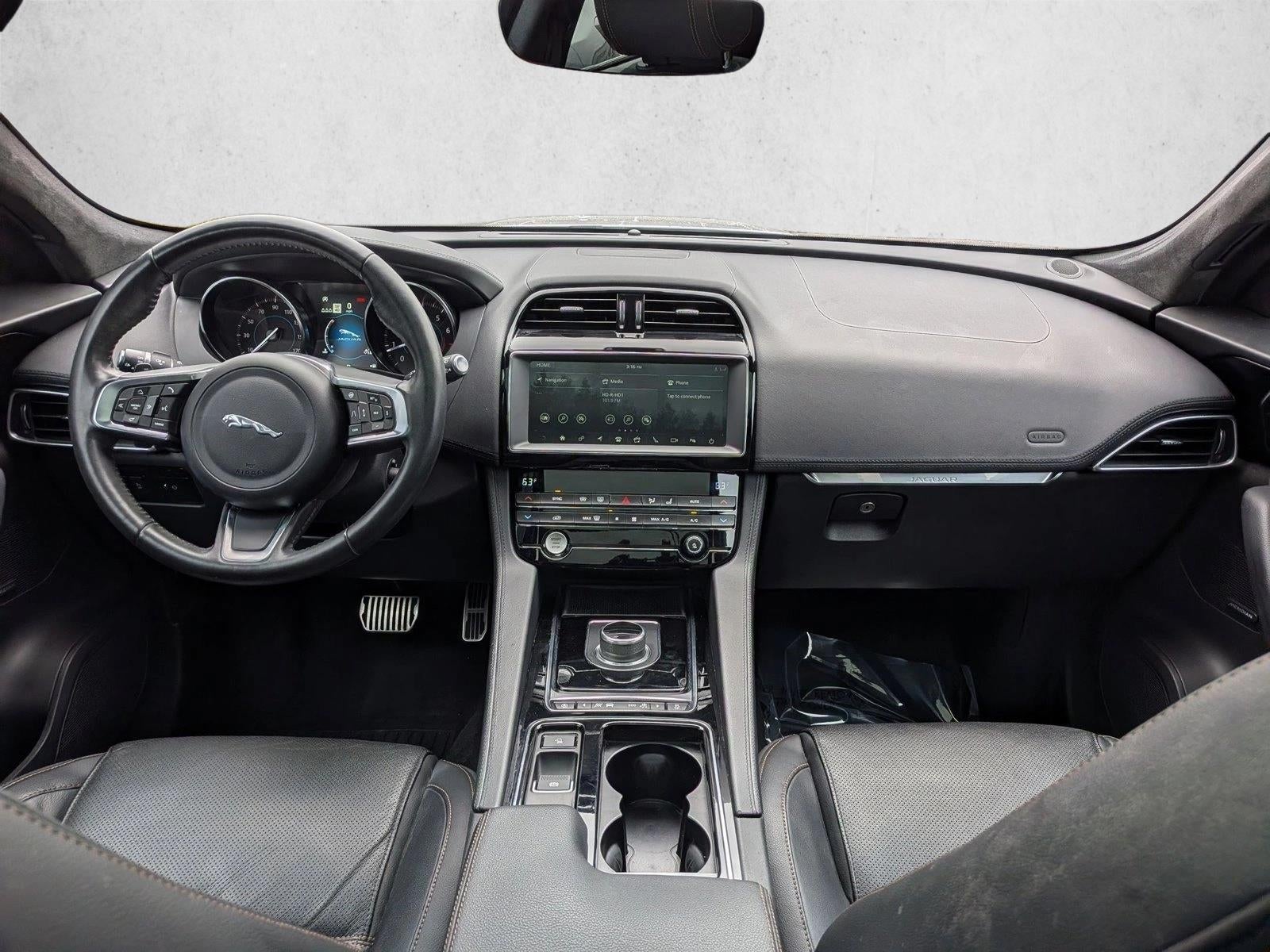 2019 Jaguar F-PACE 30t Prestige AWD