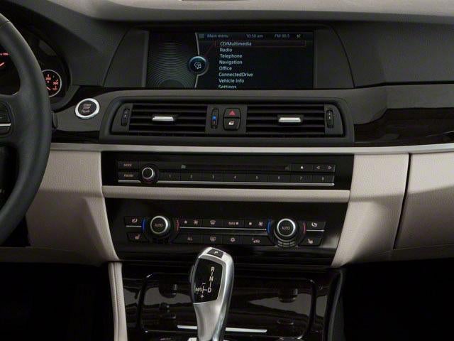 2011 BMW 550i Sedan