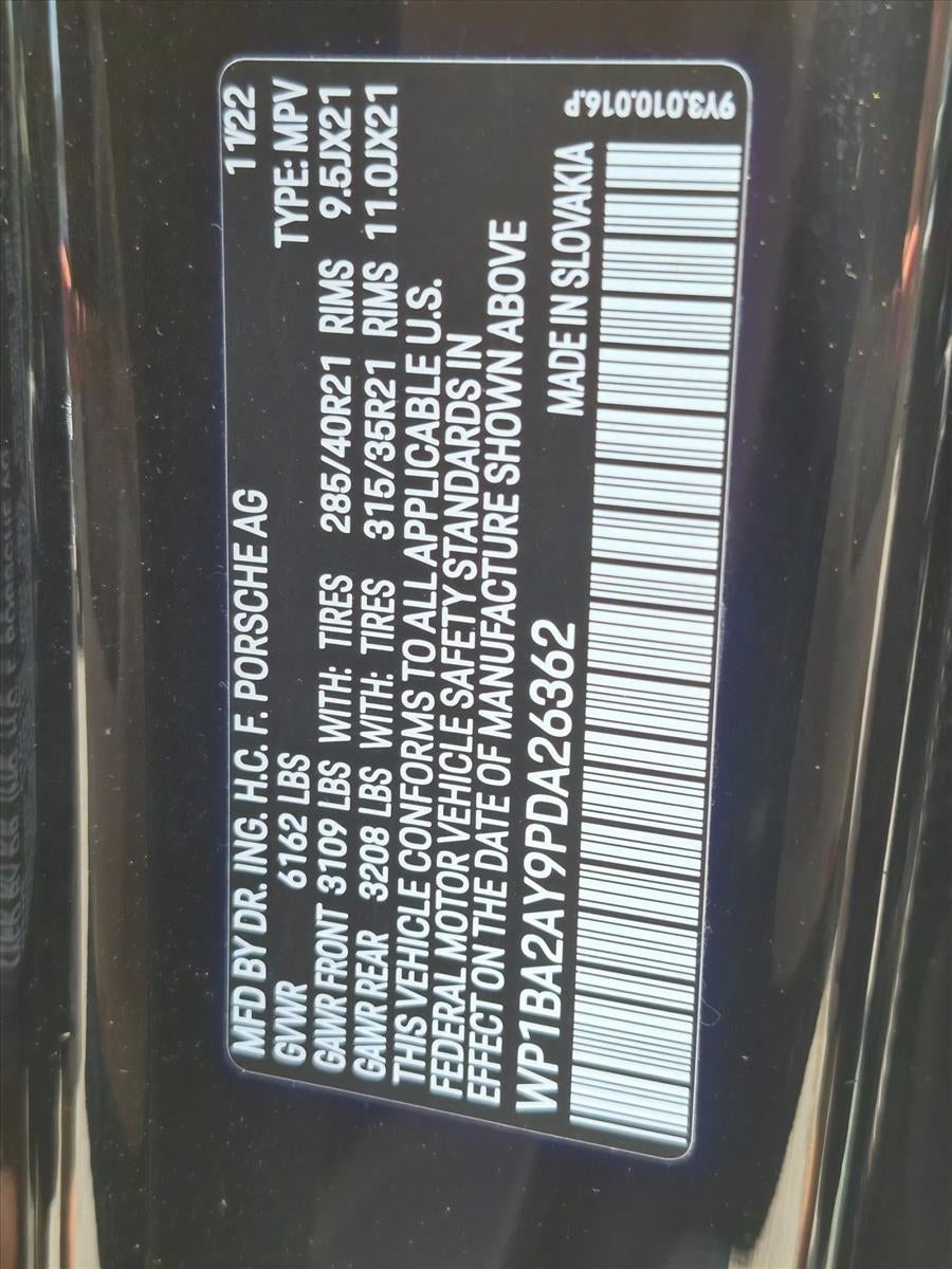 2023 Porsche Cayenne Coupe AWD