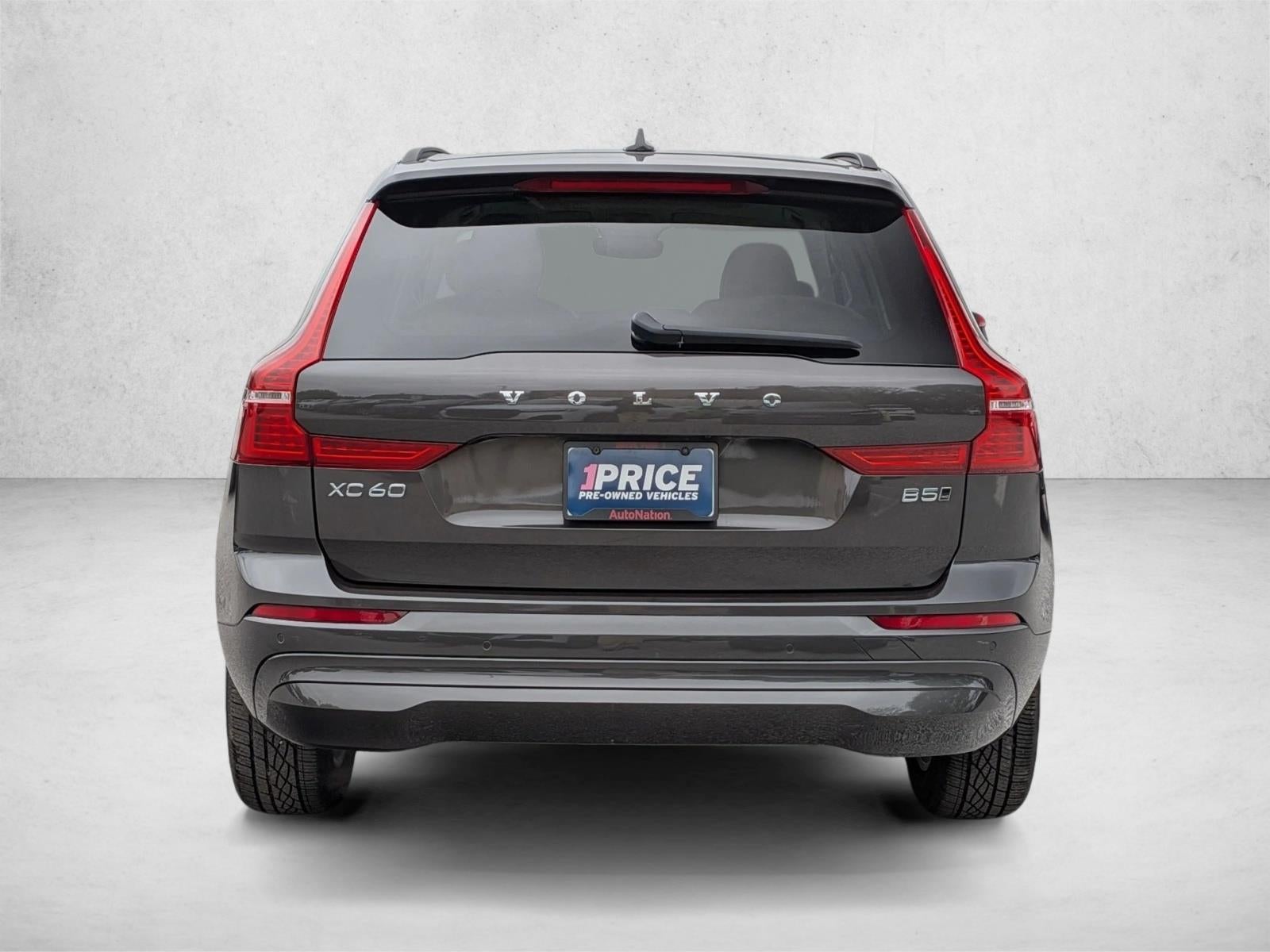 2022 Volvo XC60 B5 AWD Momentum