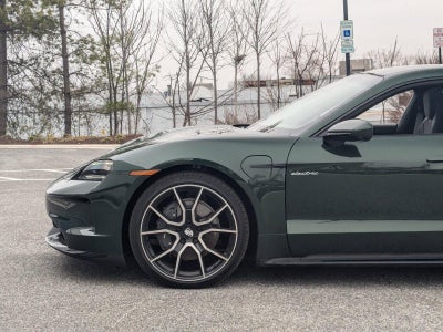 2025 Porsche Taycan RWD