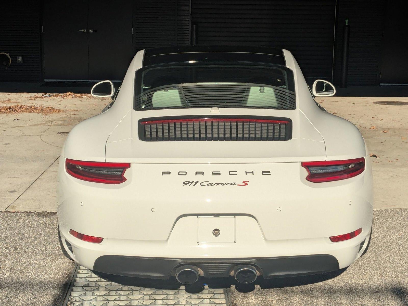 2017 Porsche 911 Carrera S Coupe