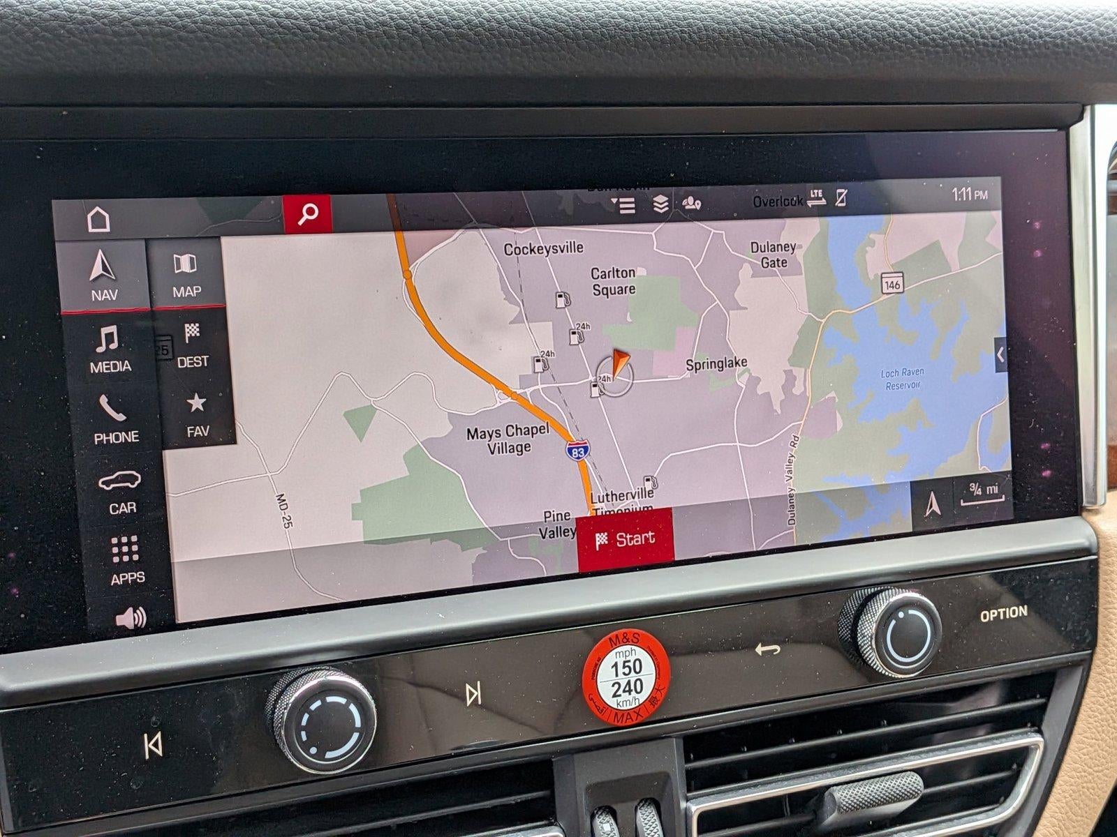 2023 Porsche Macan AWD
