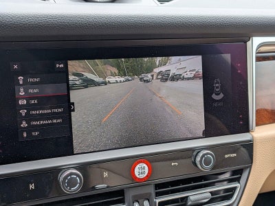 2023 Porsche Macan AWD