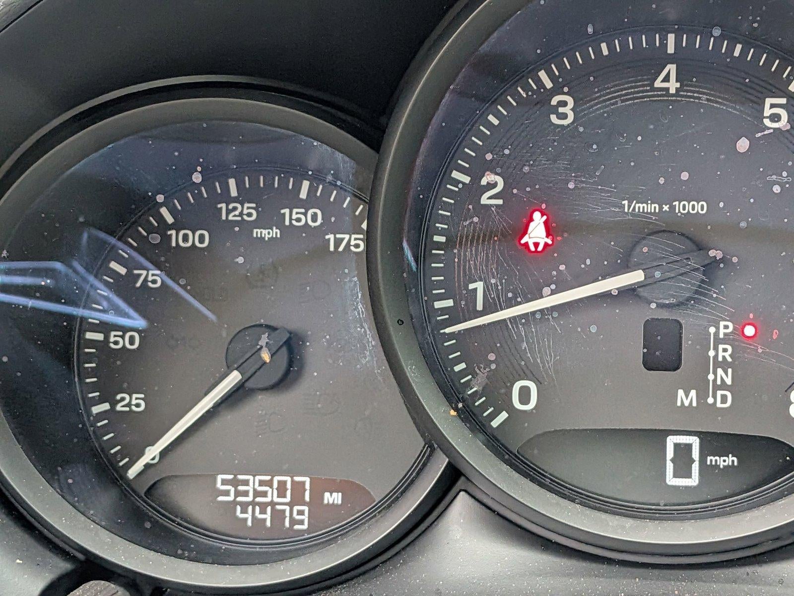 2023 Porsche Macan AWD