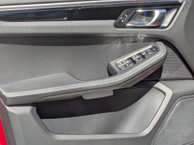 2018 Porsche Macan AWD