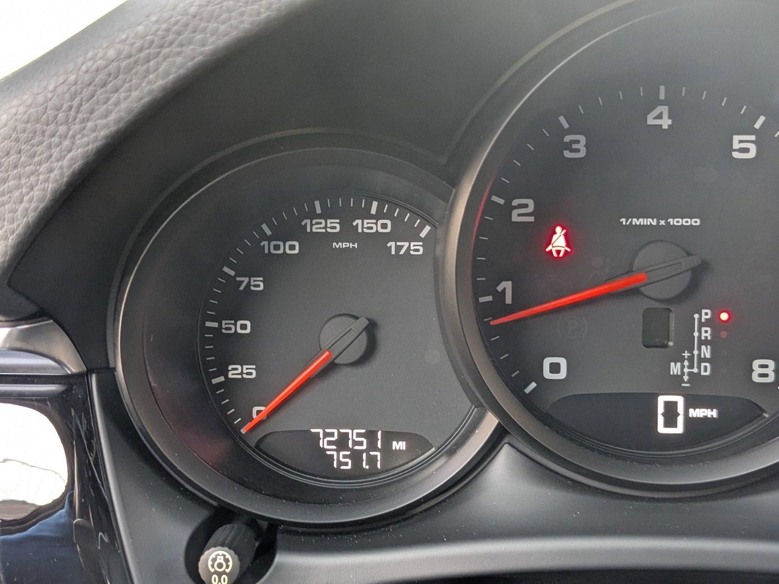 2018 Porsche Macan AWD