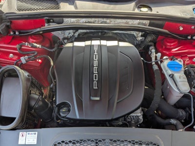 2018 Porsche Macan AWD